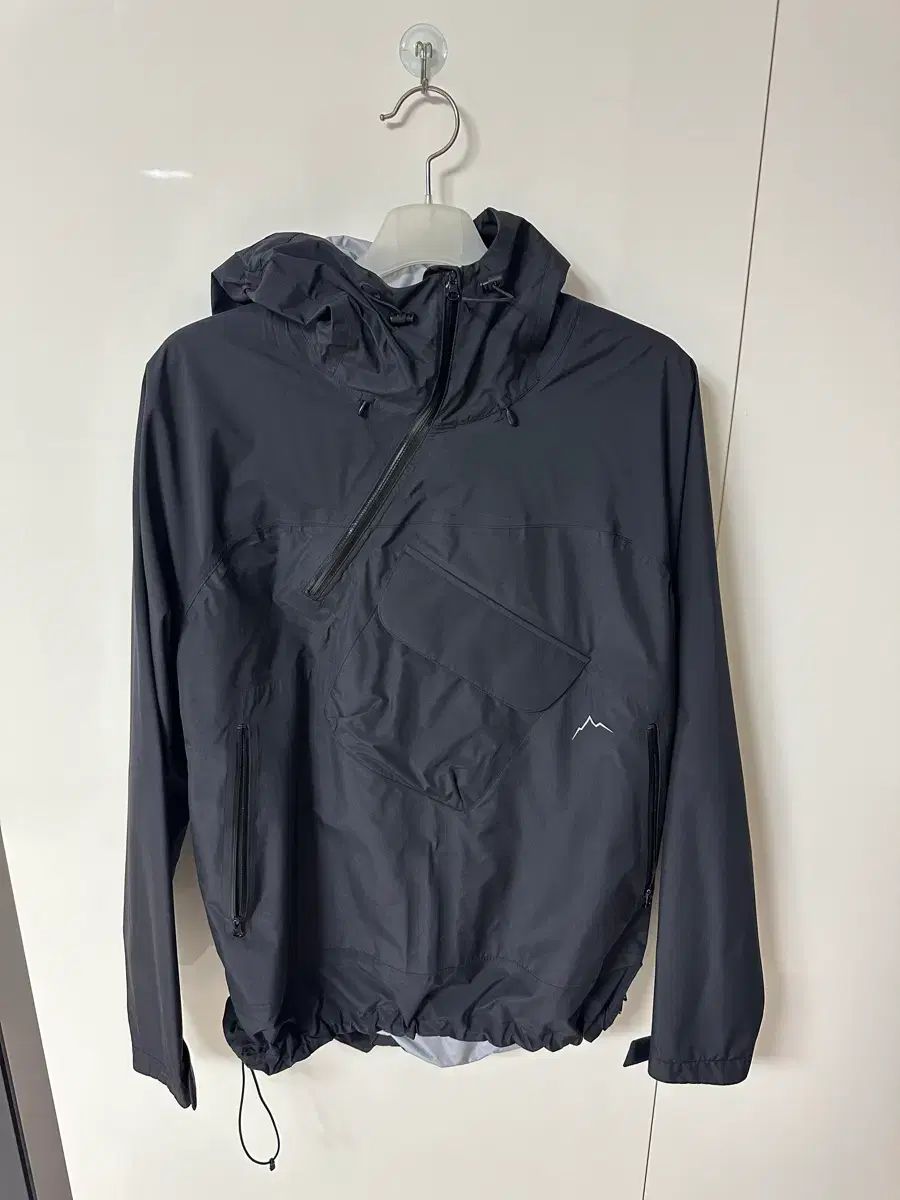 CAYL ケイル ライト シールド アノラック ブラック