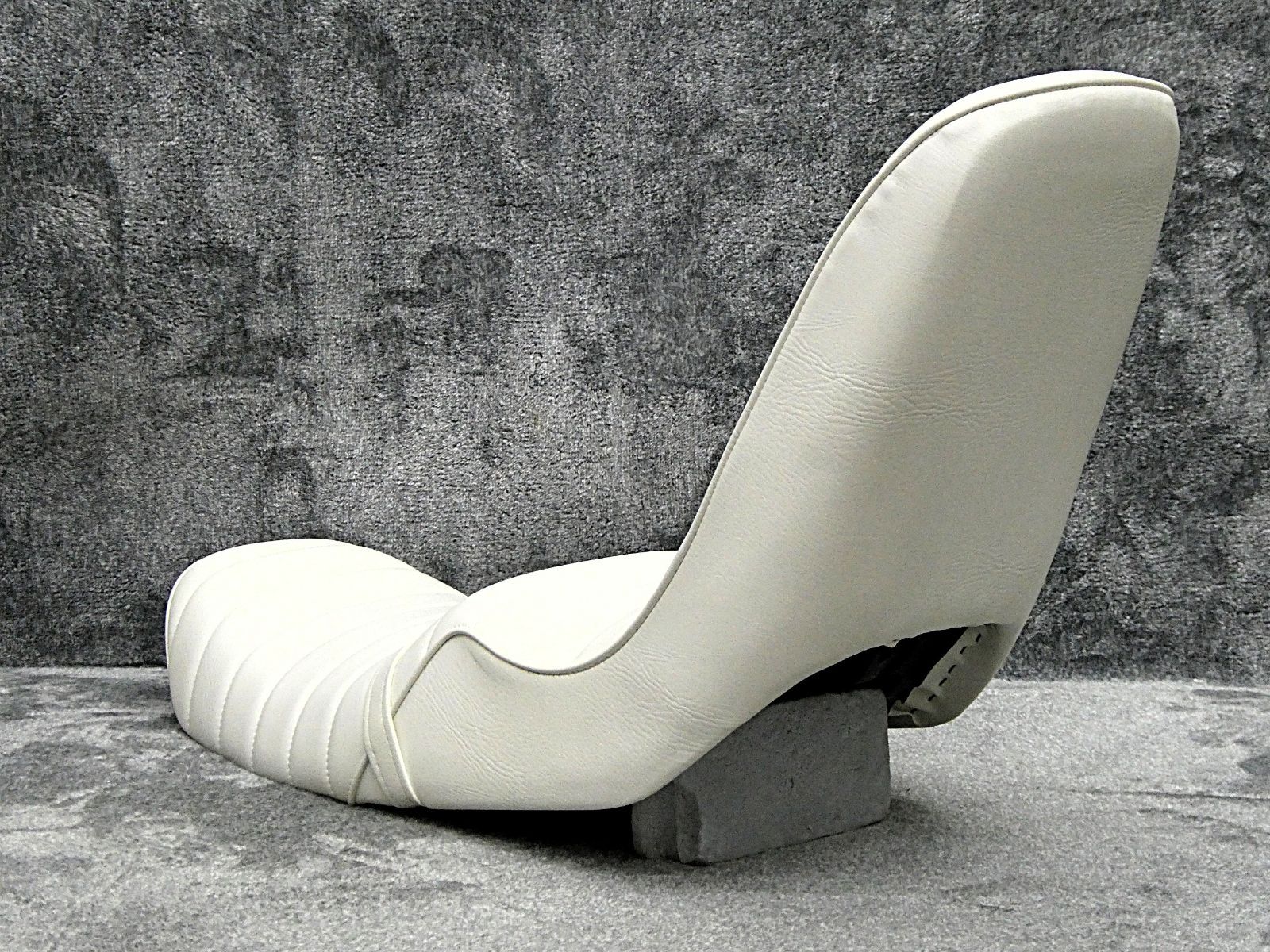 CBX400F 白皮 40cm 三段シート/補強入 CBX550F ホワイトNC04 PC07 3段