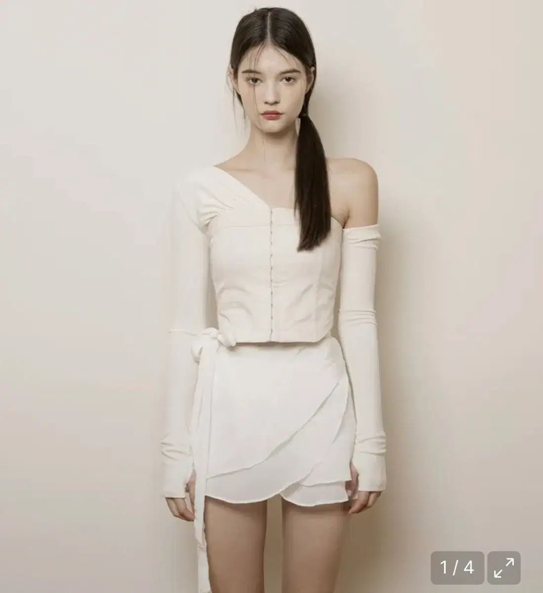 Not your rose ノットユアローズ モニカ トップ ベージュ m サイズ タグ付き