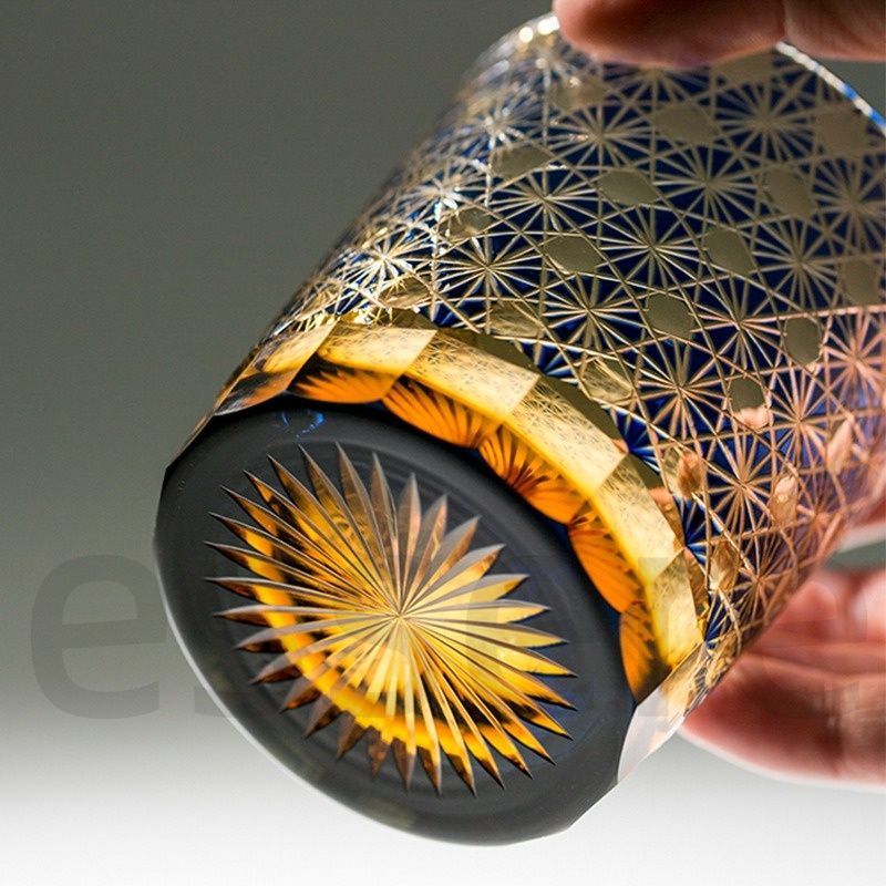 琥珀色 木箱入り