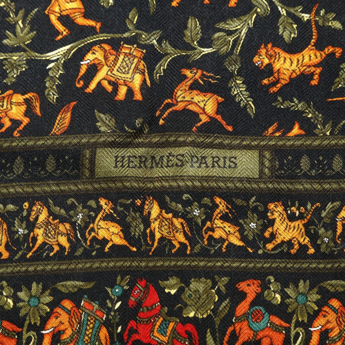  HERMES エルメス ストール カレ 90 インドの狩猟 カシミヤ バンダナ スカーフ 小物