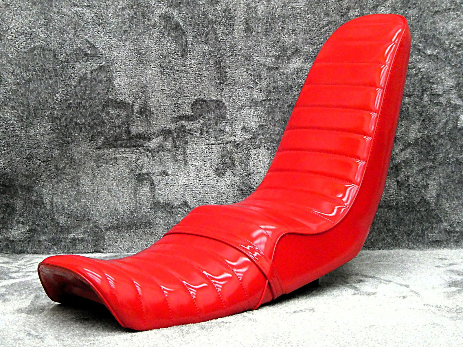 CBX400F 赤エナ 40cm 三段シート/補強入 CBX550F レッドNC04 PC07 3段