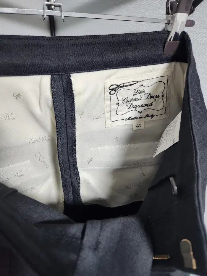 カクテルパンツ