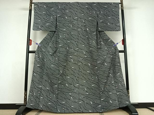 平和屋着物▽小紋 単衣 枝花文 黒地 洗える着物 jh