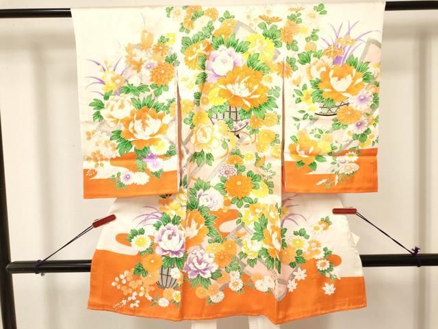 平和屋着物 お宮参り 女の子 祝着 産着 初着 のしめ 駒刺繍 陶器牡丹花文 金彩 ma