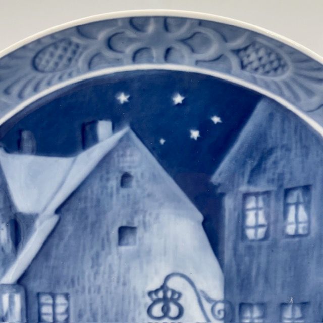 ロイヤルコペンハーゲン イヤープレート 1925年 Street Scene from Christianshavn Copenhagen クリスチャンハウンから見た通りの風景