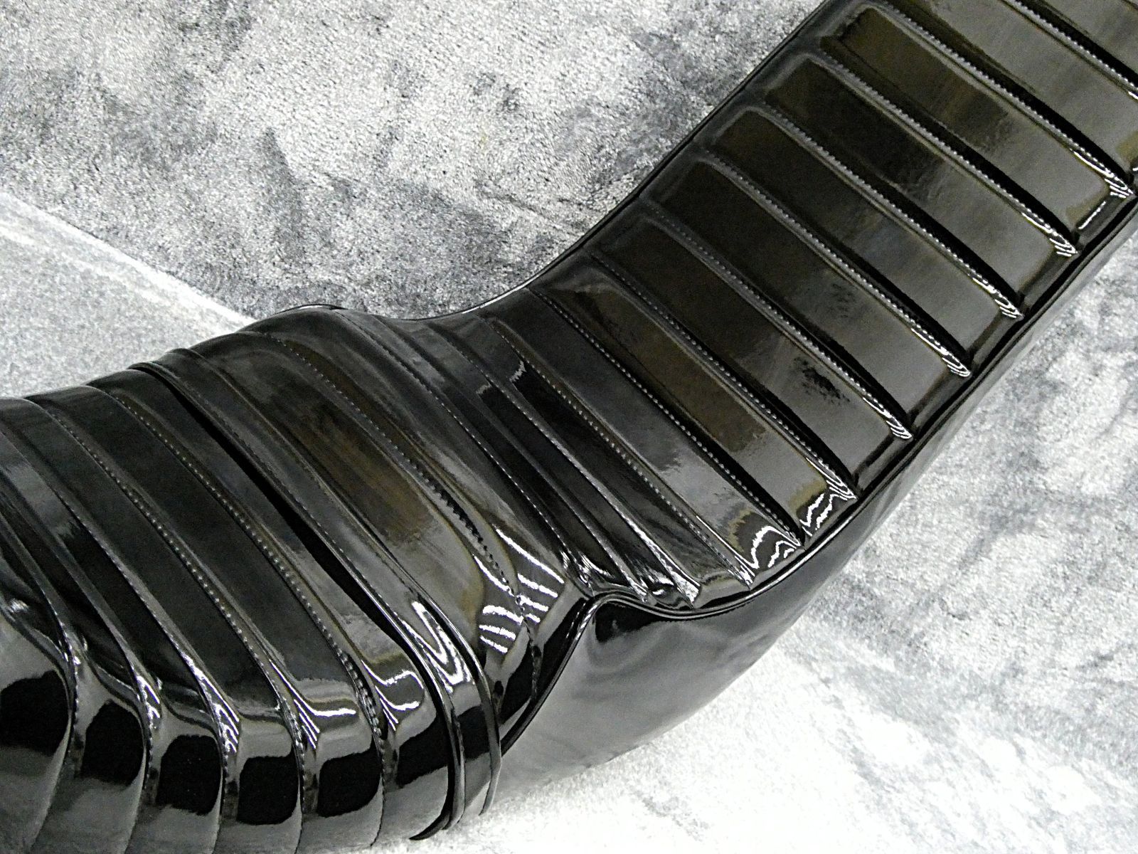 CBX400F 黒エナ 60cm 三段シート/補強入CBX550FブラックNC04 PC07 3段