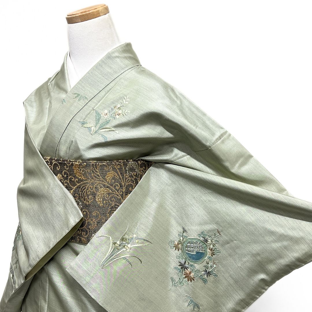 大島紬 スワトウ刺繍 未着用 訪問着 花紋 証紙付き 着物 012b d ms