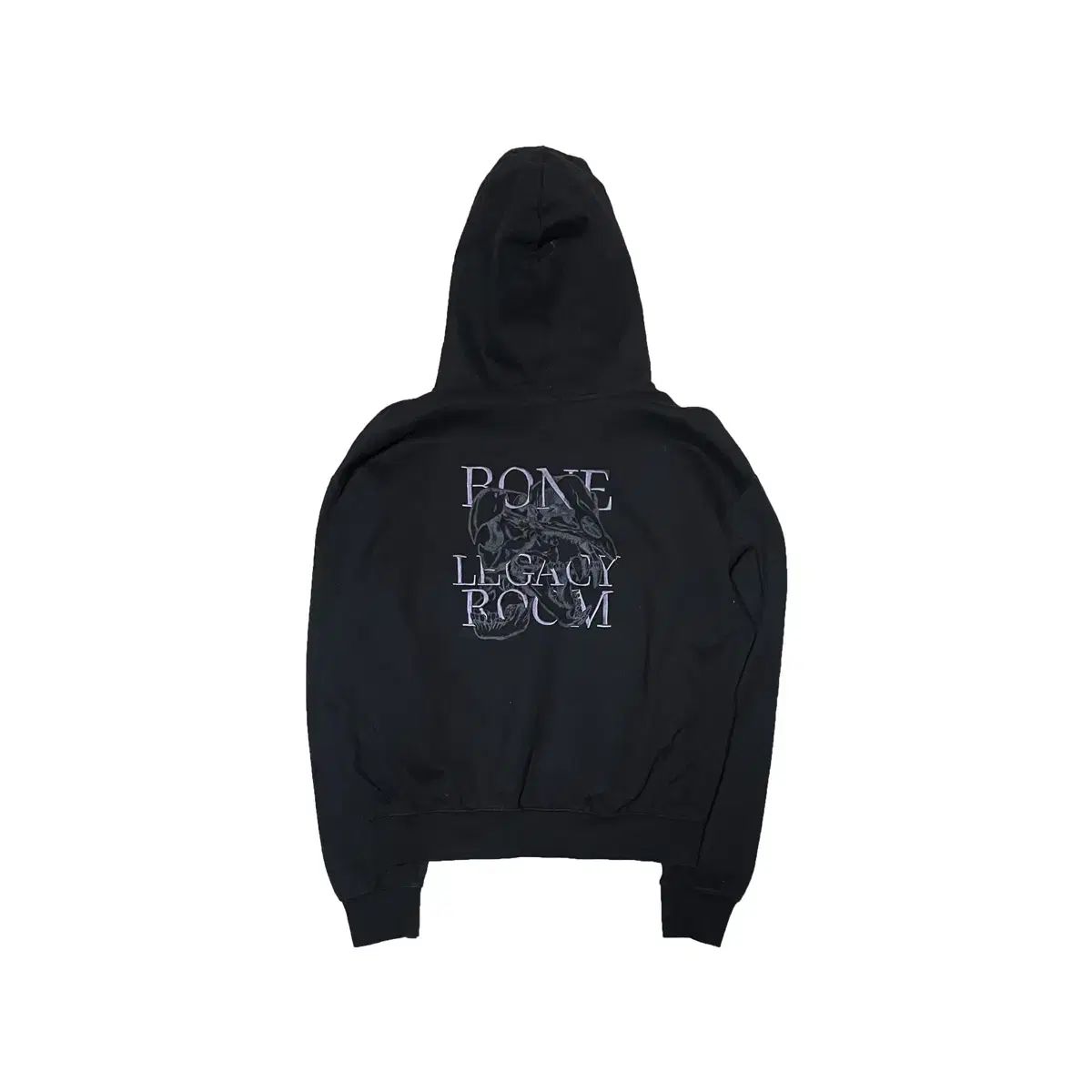 ウーワッグッド 本ルーム ブラック フーディー