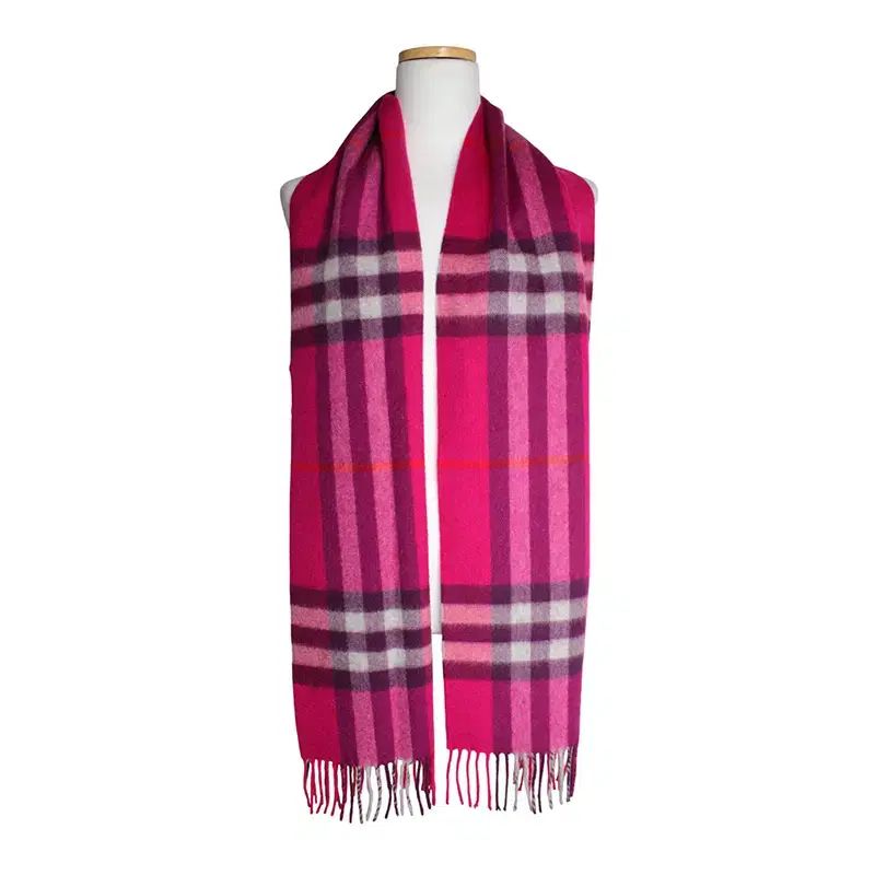 バーバリー さくらんぼチェック カシミア マフラー