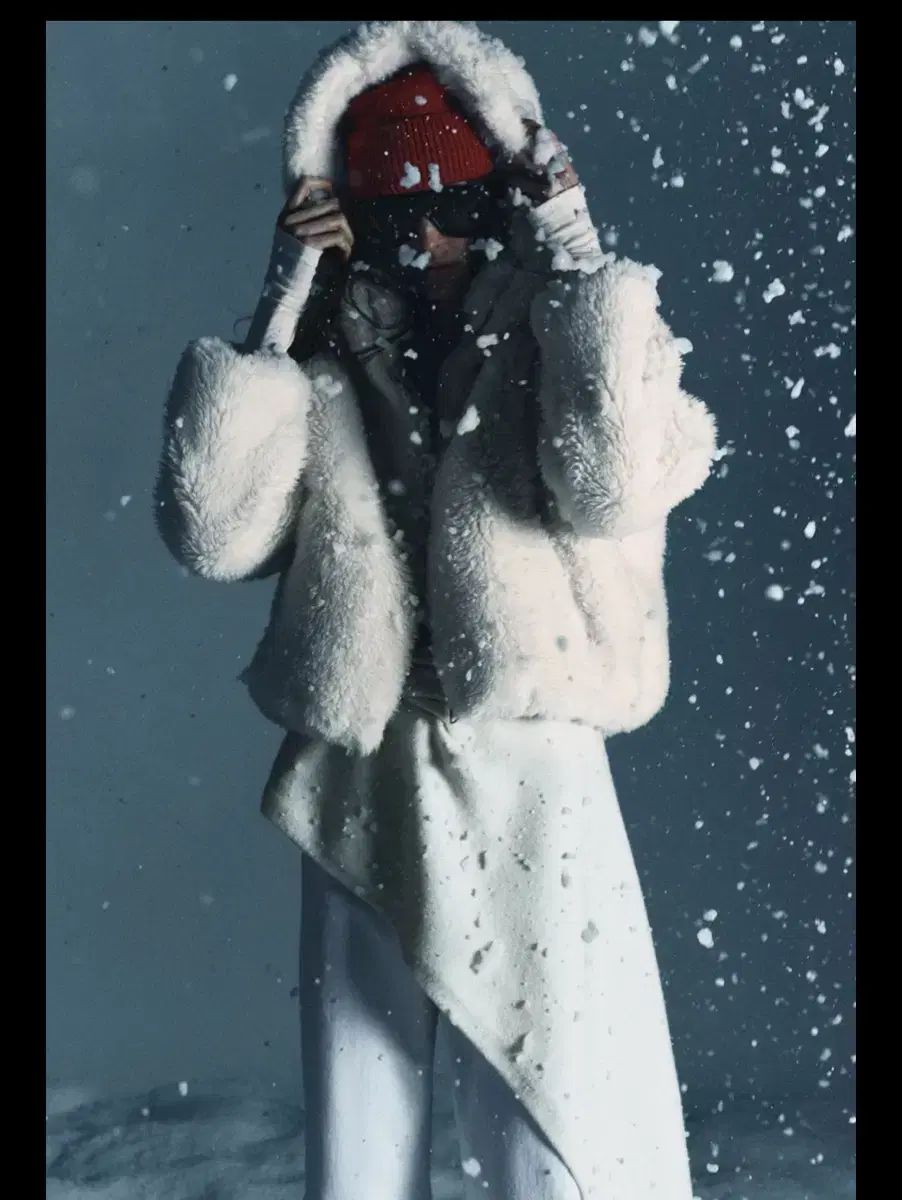 ザラ 保温 フード シアリング ファージャケット S タグ付き