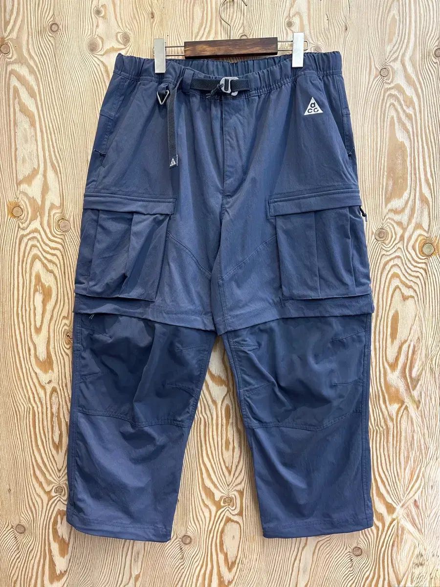 ナイキ acg スミス サミット ジップ カーゴ パンツ