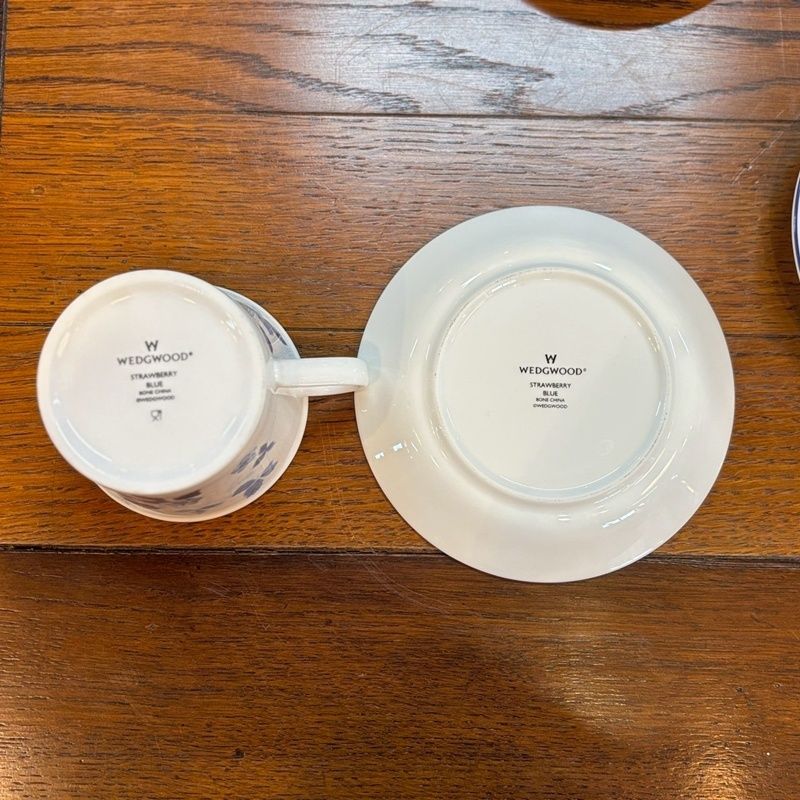 ストロベリーブルー