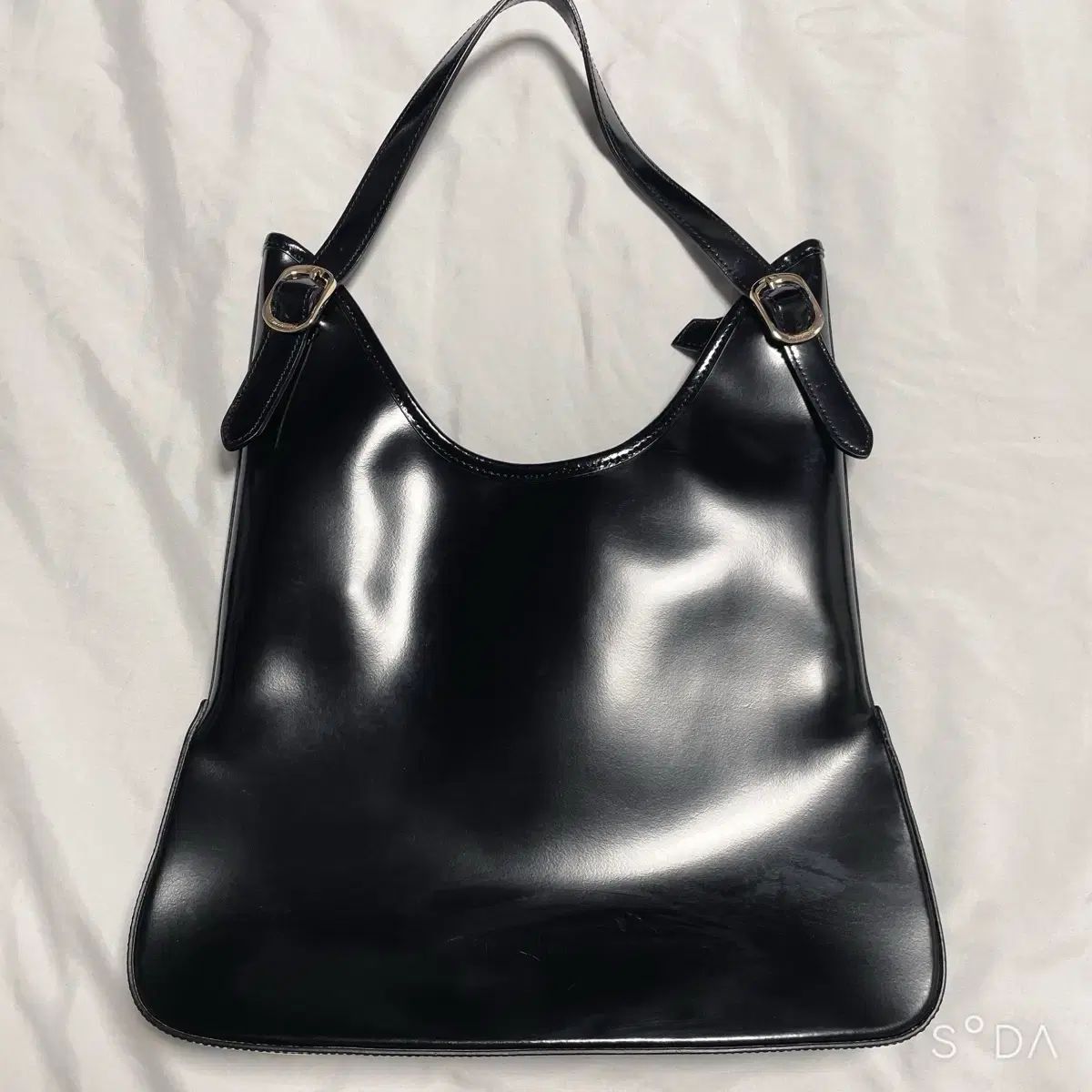 スムースムード エトナ ショルダーバッグ ブラック