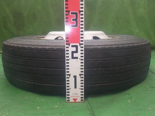  トラックタイヤ KWC 17 5インチスチールホイールタイヤ 6本 その他 タイヤ ホイール