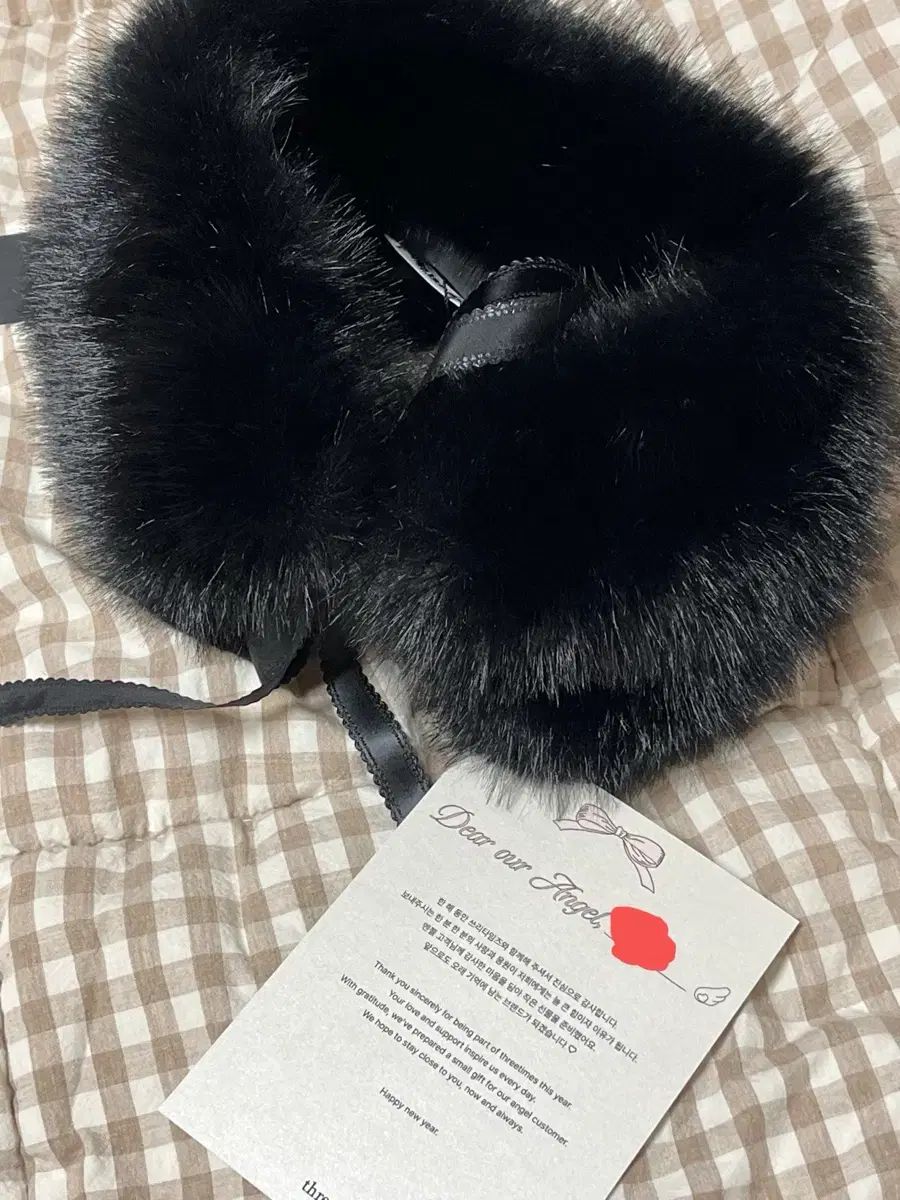 スリータイムズ エンジェル ギフト マフラー