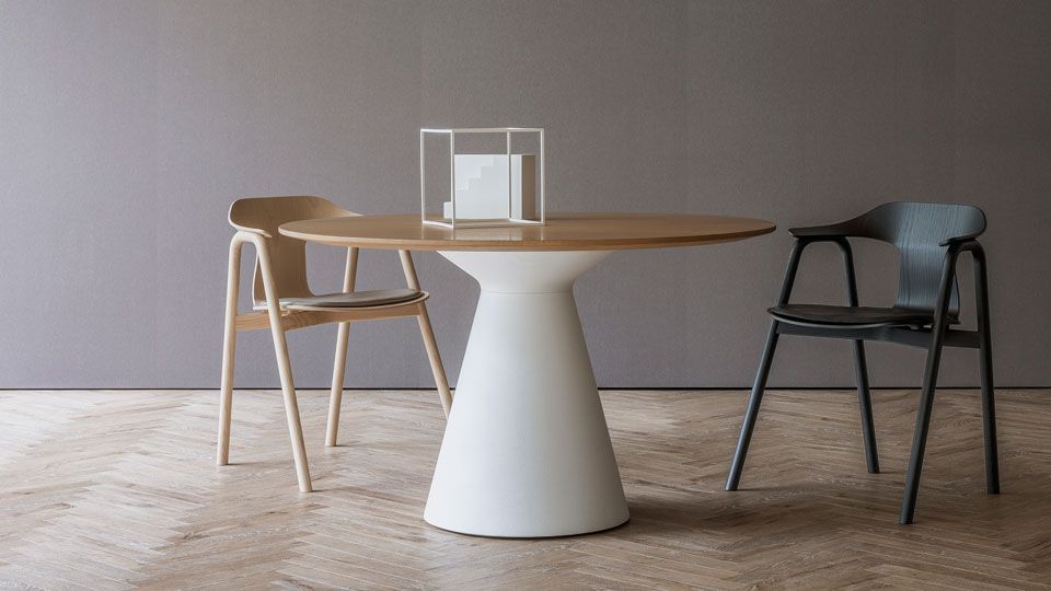 Arflex CULUMN テーブル 木天板 円形テーブル ダイニングテーブル モデルルーム展示品 2601 A