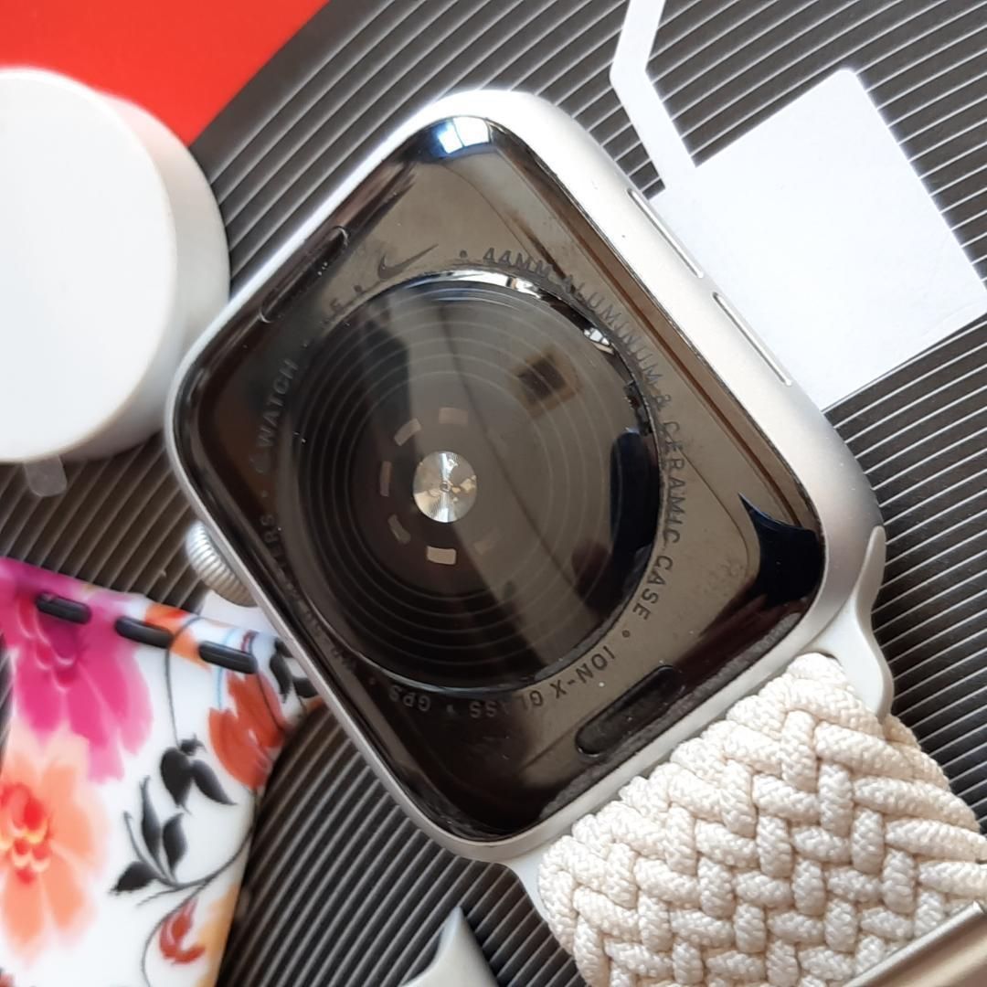  TCD 01 １世代 SE NIKE Apple Watch 44 mm GPS アップルウォッ Apple Watch本体 スマートウォッチ ウェアラブル