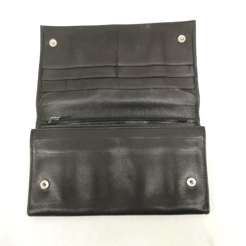 プラダ 長財布 二つ折り サフィアーノレザー トライアングル 三角 ロゴ