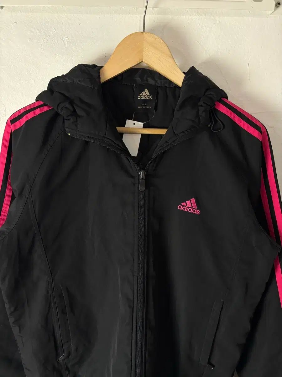アディダス BLACKPINK アウター