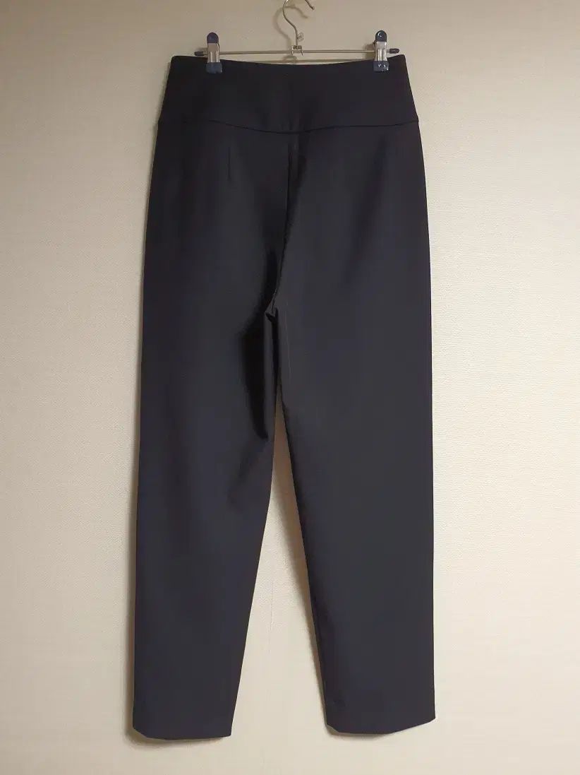 スラックス パンツ