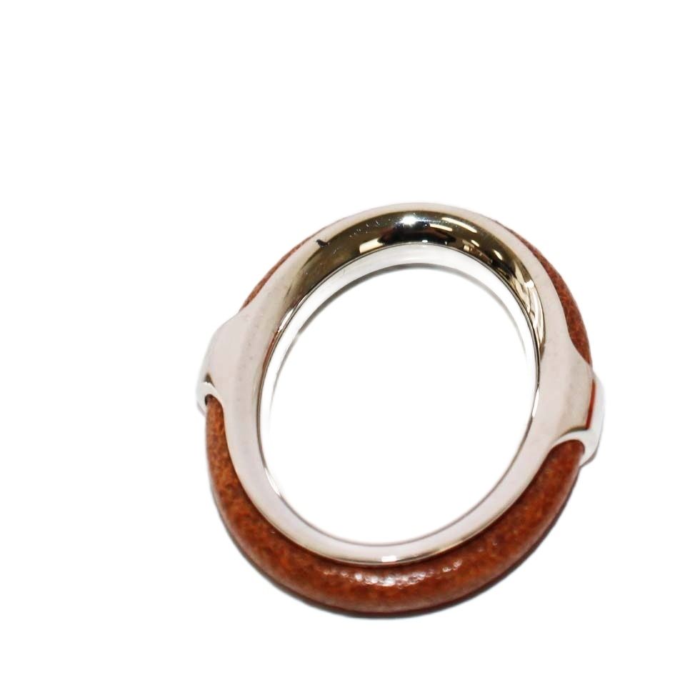 シルバーカラー