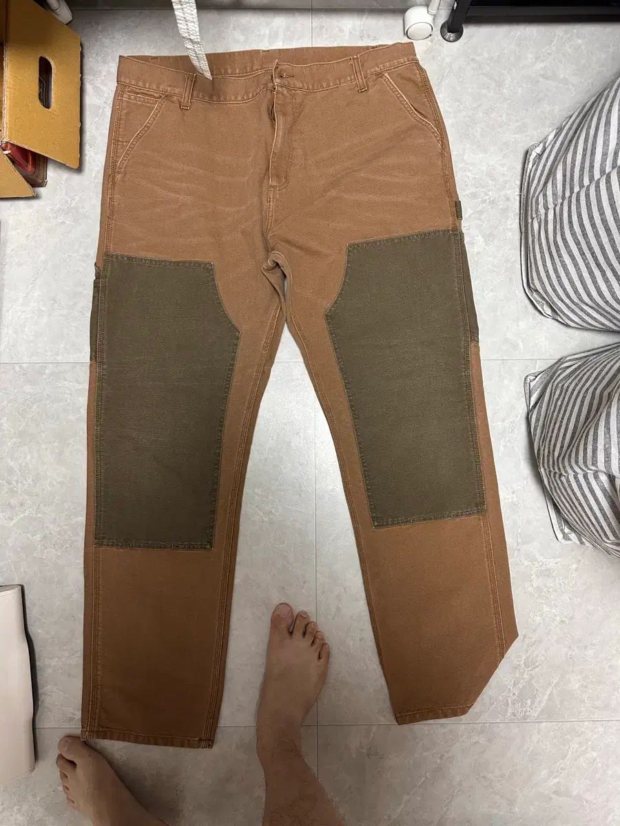 ボデガ カーハート カーペンター パンツ