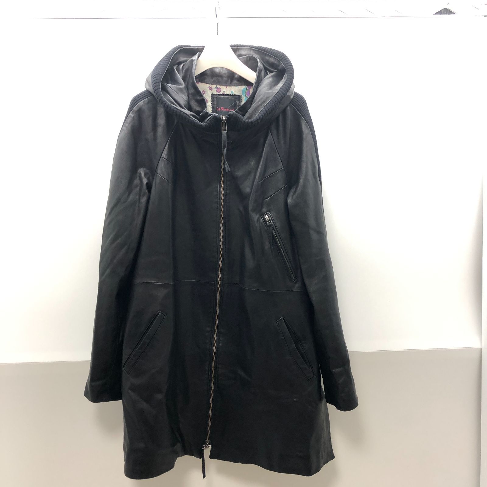 23区✩大きいサイズ✩ラムレザー100%✩ベルテッドコート✩ダブル✩48号 有名ブランド ラム革 チェスターコート メンズ ブラック/ブラウン