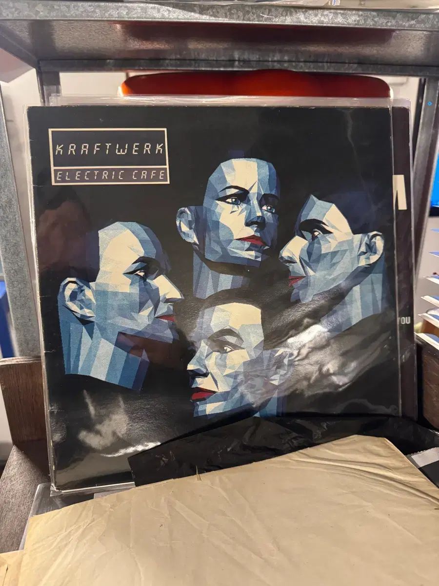 クラフトバーグ Electric Cafe LP CD