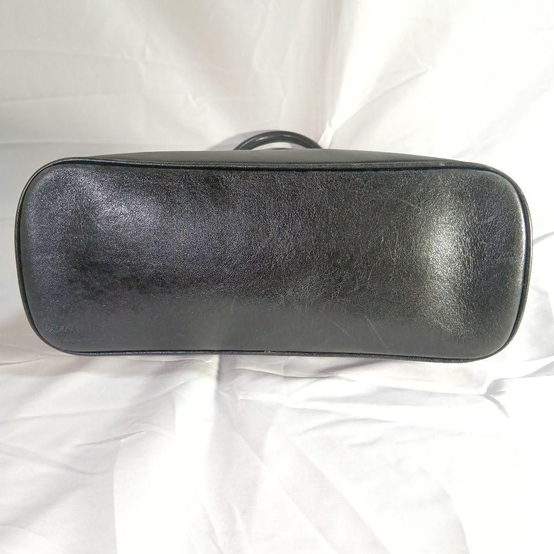 希少】AIGNER アイグナー 本革 ハンドバッグ 黒 ドーム型 イタリア製