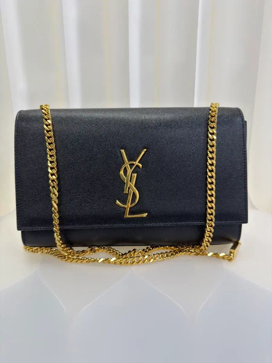 YVES SAINT LAURENT イヴ サンローラン ENVELOPE エンベロープ ケイト ケイ K バッグ Mサイズ