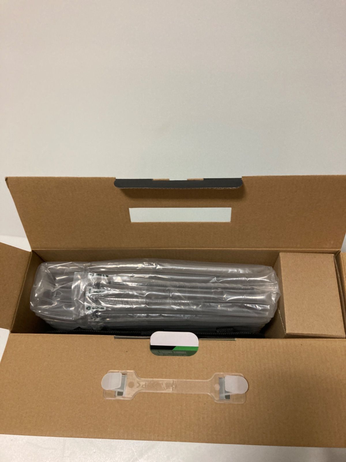  ♥に近い Qriom|山善 乾電池対応10.1インチポータブルDVDプレーヤー KPD-N 101 ポータブルプレーヤー プレーヤー