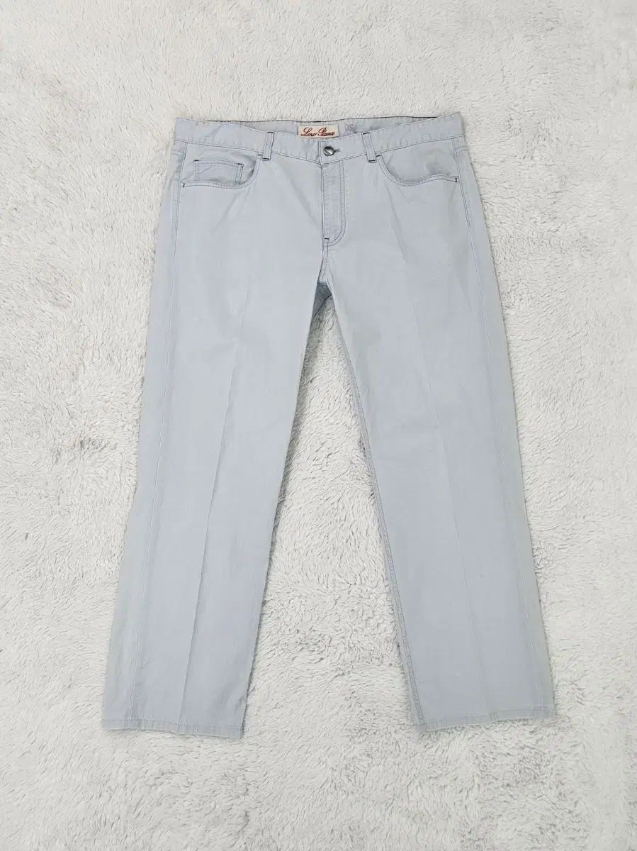 ロロ ピアーナ ライト アイス コットン チノパンツ