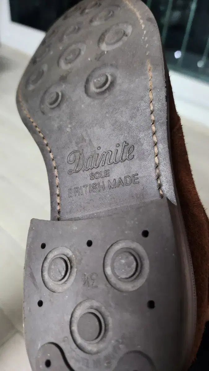 1880スウェード メンズ