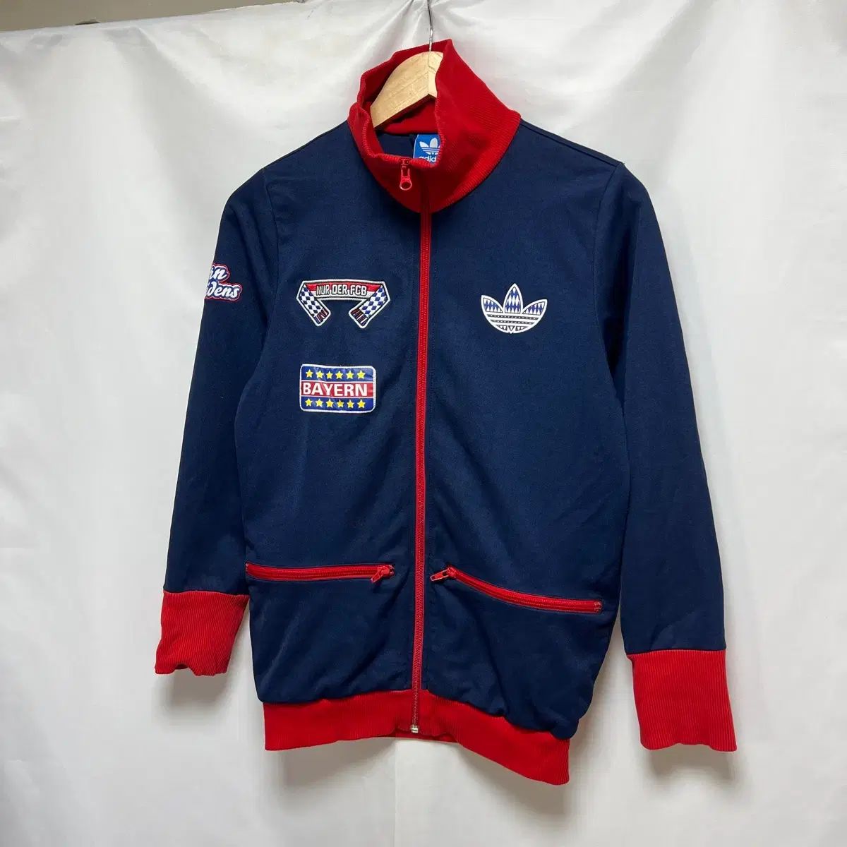 正規品/85 adidas FCバイエルン・ミュンヘン パッチ ファイヤーバード