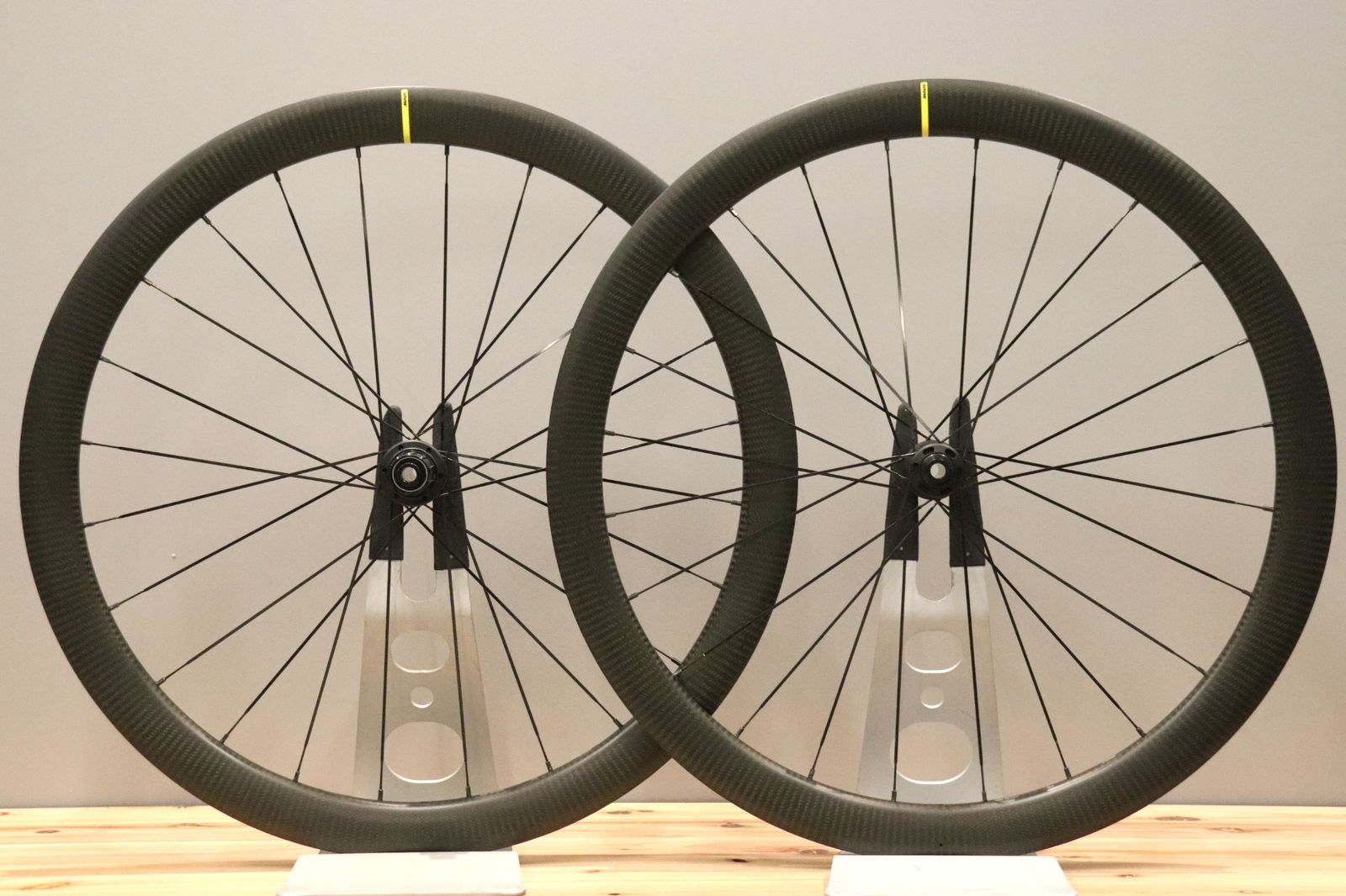 マヴィック MAVIC コスミック COSMIC SL 45 DISC カーボン チューブレスレディ ホイールセット シマノ11 S|12 S 19 C