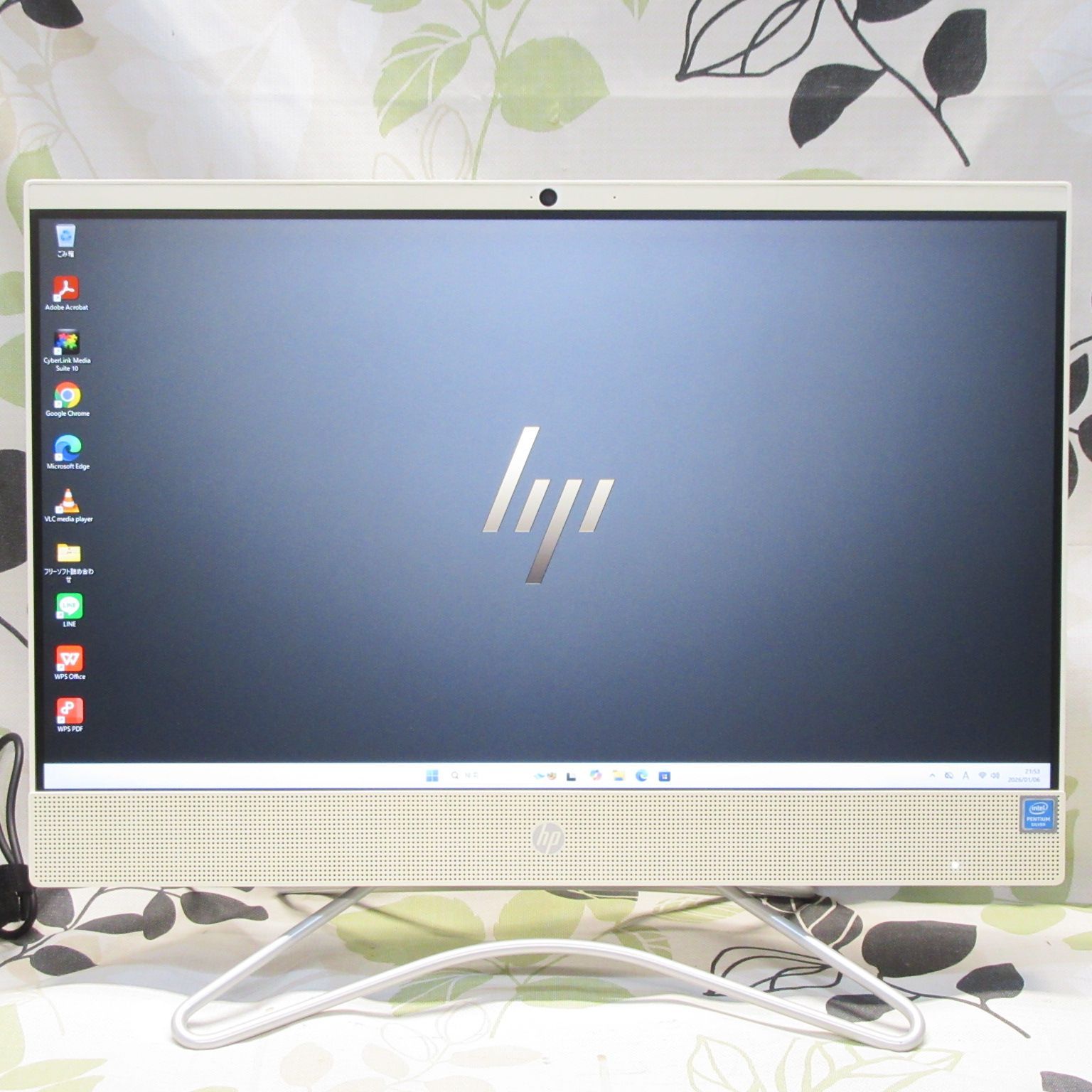 良品！Win11公式対応CPU/メモリ8G/SSD+HDD/DVD/カメラ/無線 - メルカリ