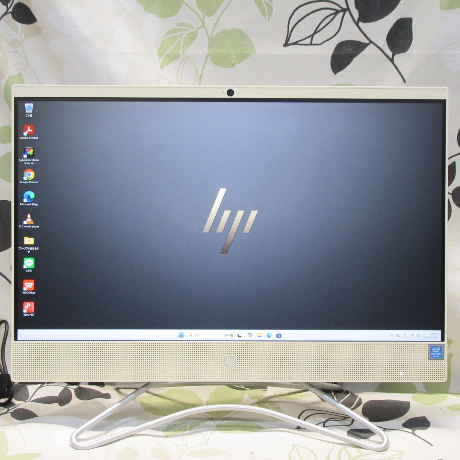 良品！Win11公式対応CPU/メモリ8G/SSD+HDD/DVD/カメラ/無線 - メルカリ