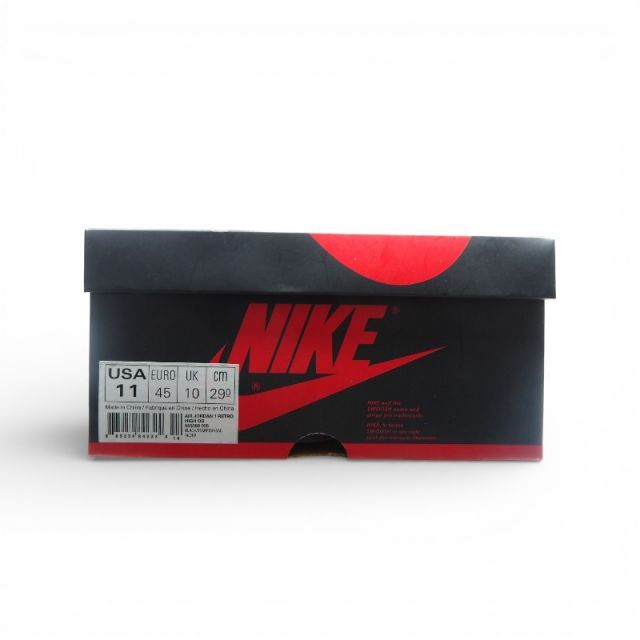 オージー スニーカー