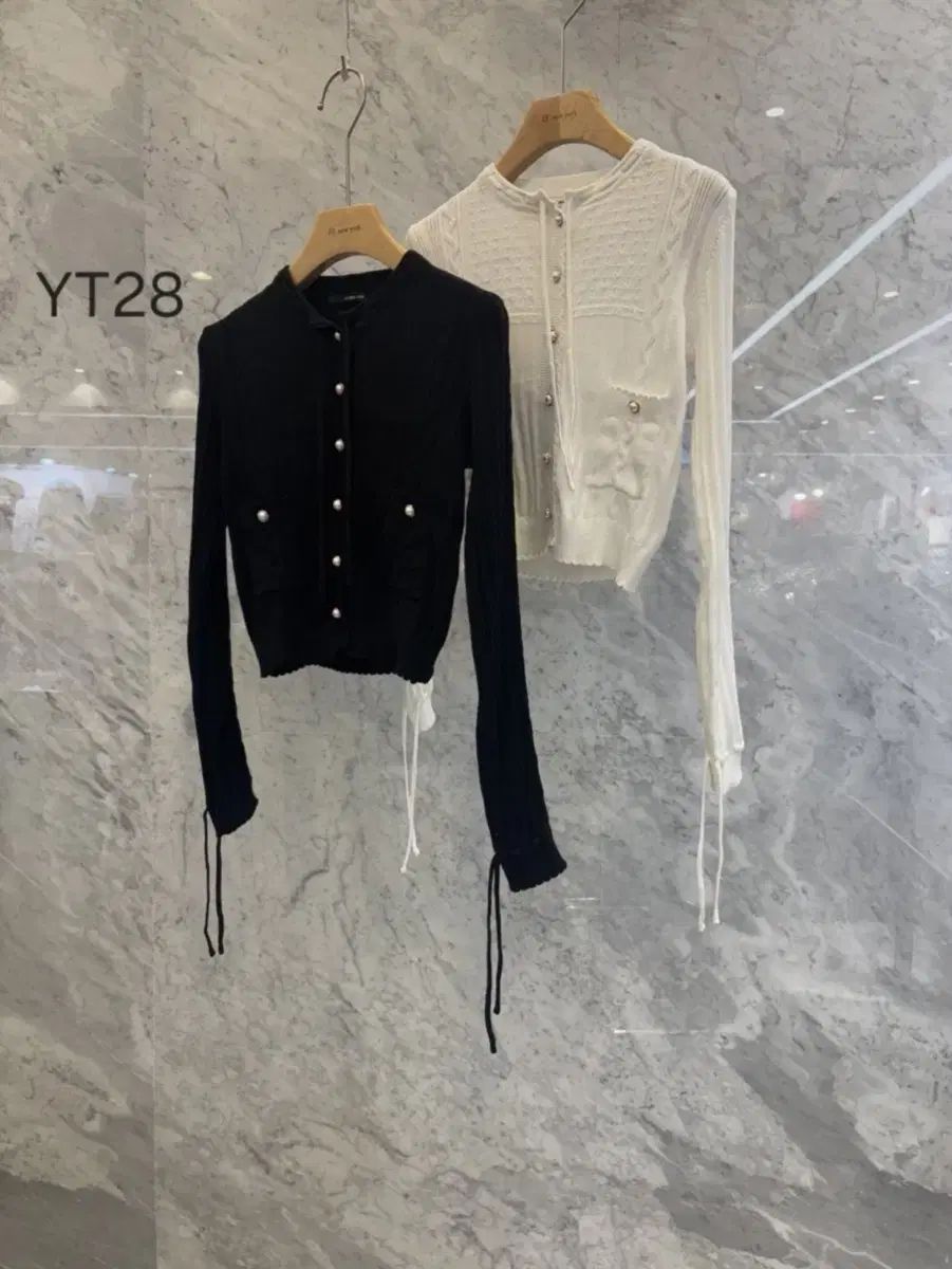 js YORKスタイル ラウンド リボン紐 パールボタン POINT ニットカーディガン