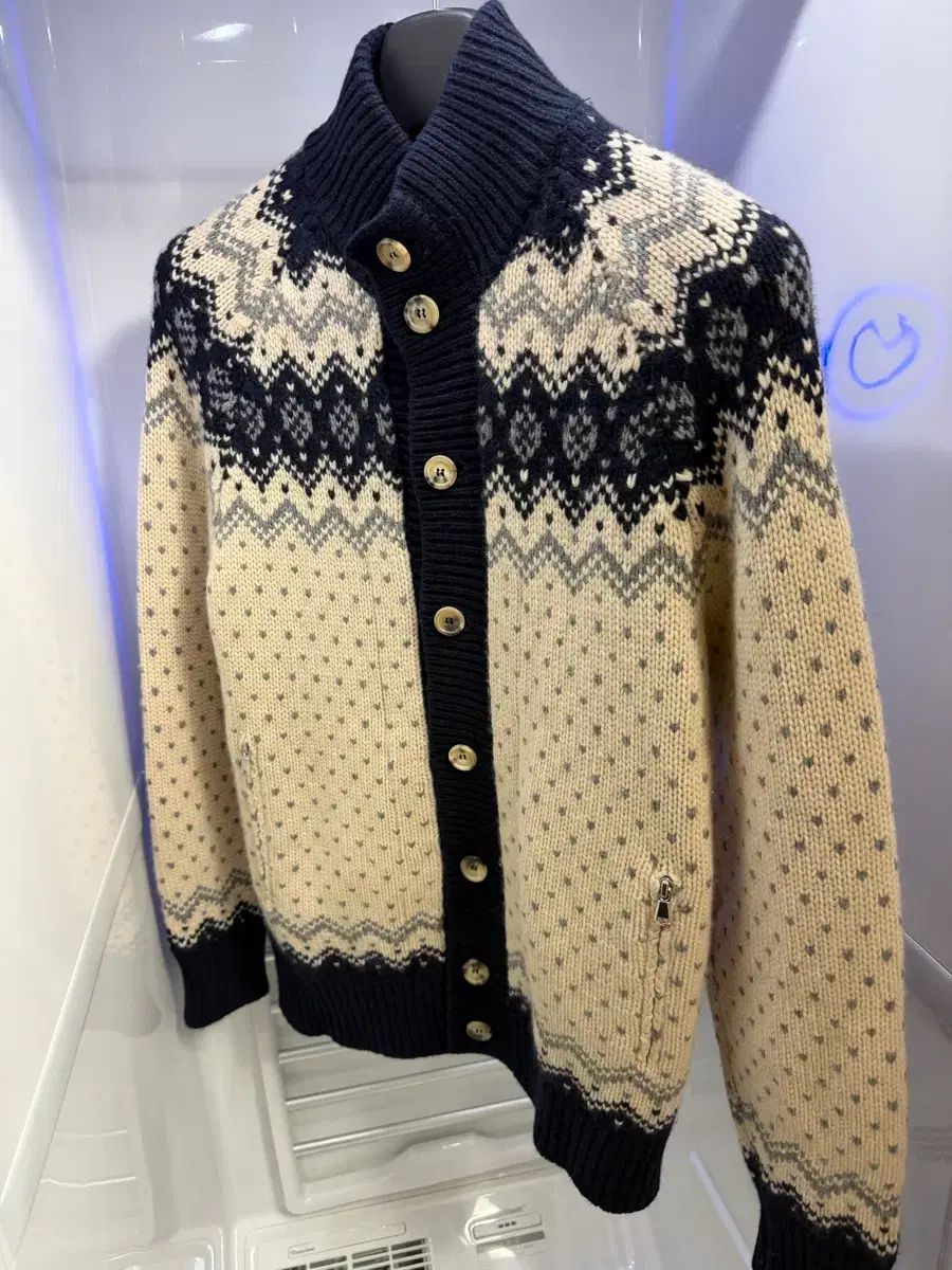 ブルネロクチネリ ノルディック カシミア カーディガン 48 ほぼ