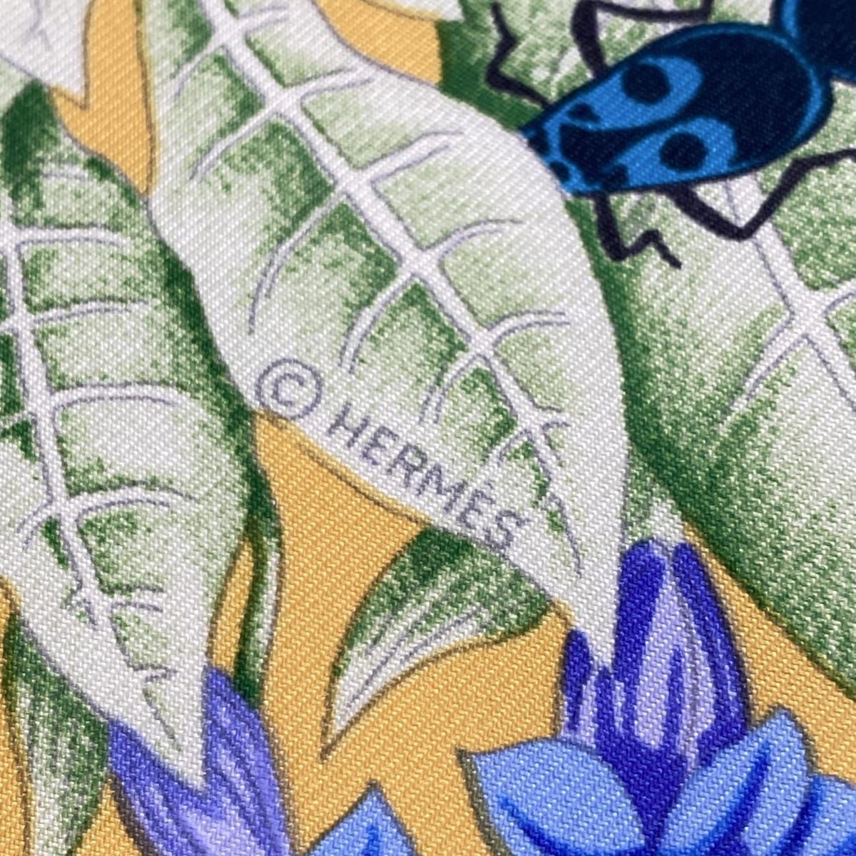 HERMES エルメス スカーフ カレ90 イエロー×ライトグリーン×マルチ LA PRAIRIE|昆虫|花 シルク