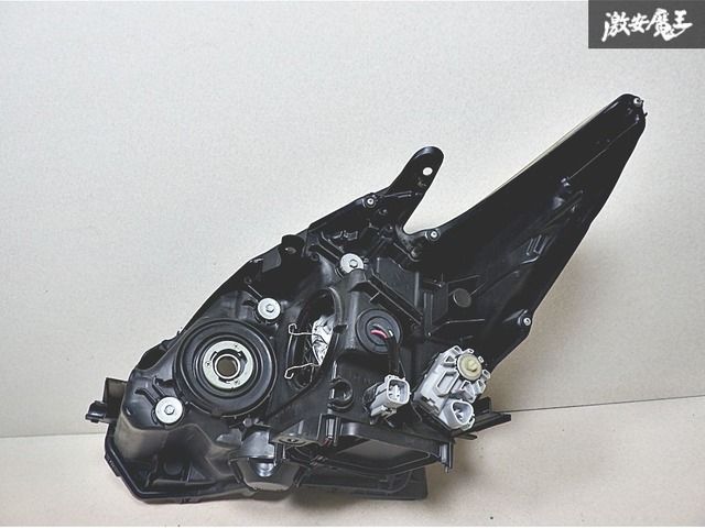 TOYOTA トヨタ 純正 ZVW30 プリウス 後期 HID キセノン ヘッドライト