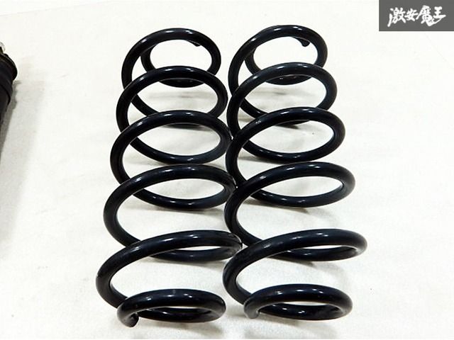 トヨタ 純正 ZVW41 プリウスα サス サスペンション サスキット