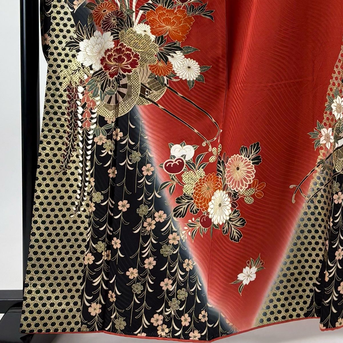 振袖 身丈163 cm 裄丈65 M 袷 花車 籠目 金糸 金彩 赤 正絹 秀品