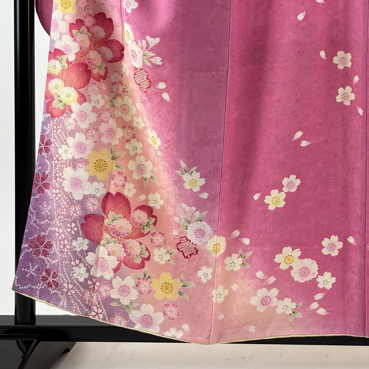 振袖 身丈157.5 cm 裄丈65 M 袷 桜 地紋 金彩 ぼかし ピンク 正絹 秀品