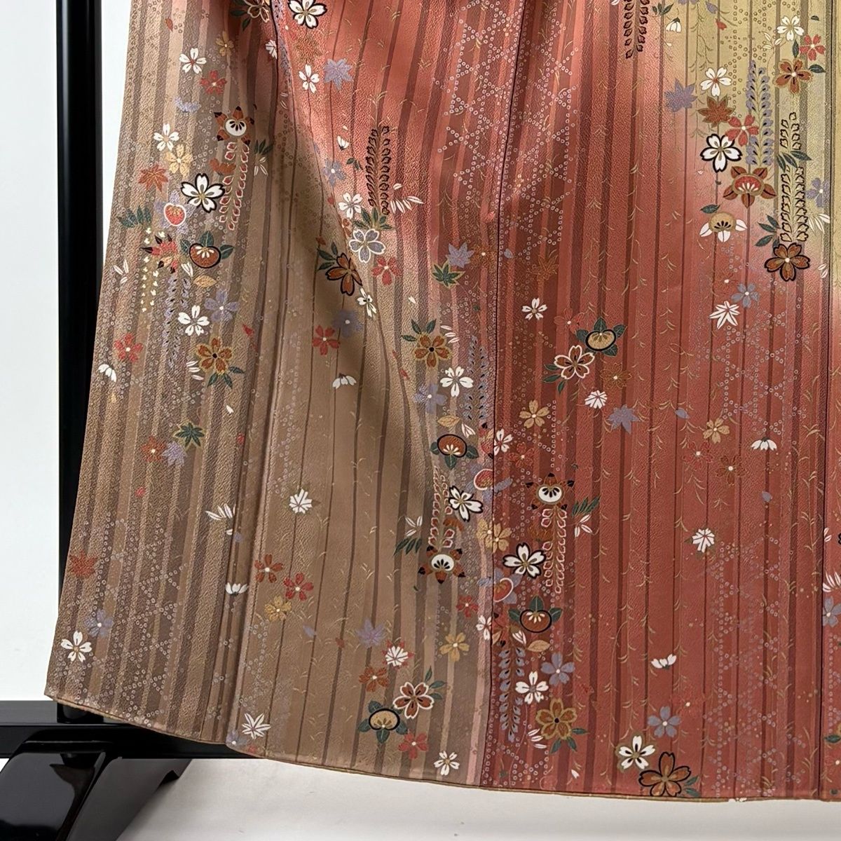 訪問着 身丈161.5 cm 裄丈62.5 S 袷 桜 縞 金彩 ぼかし 赤茶 正絹 秀品