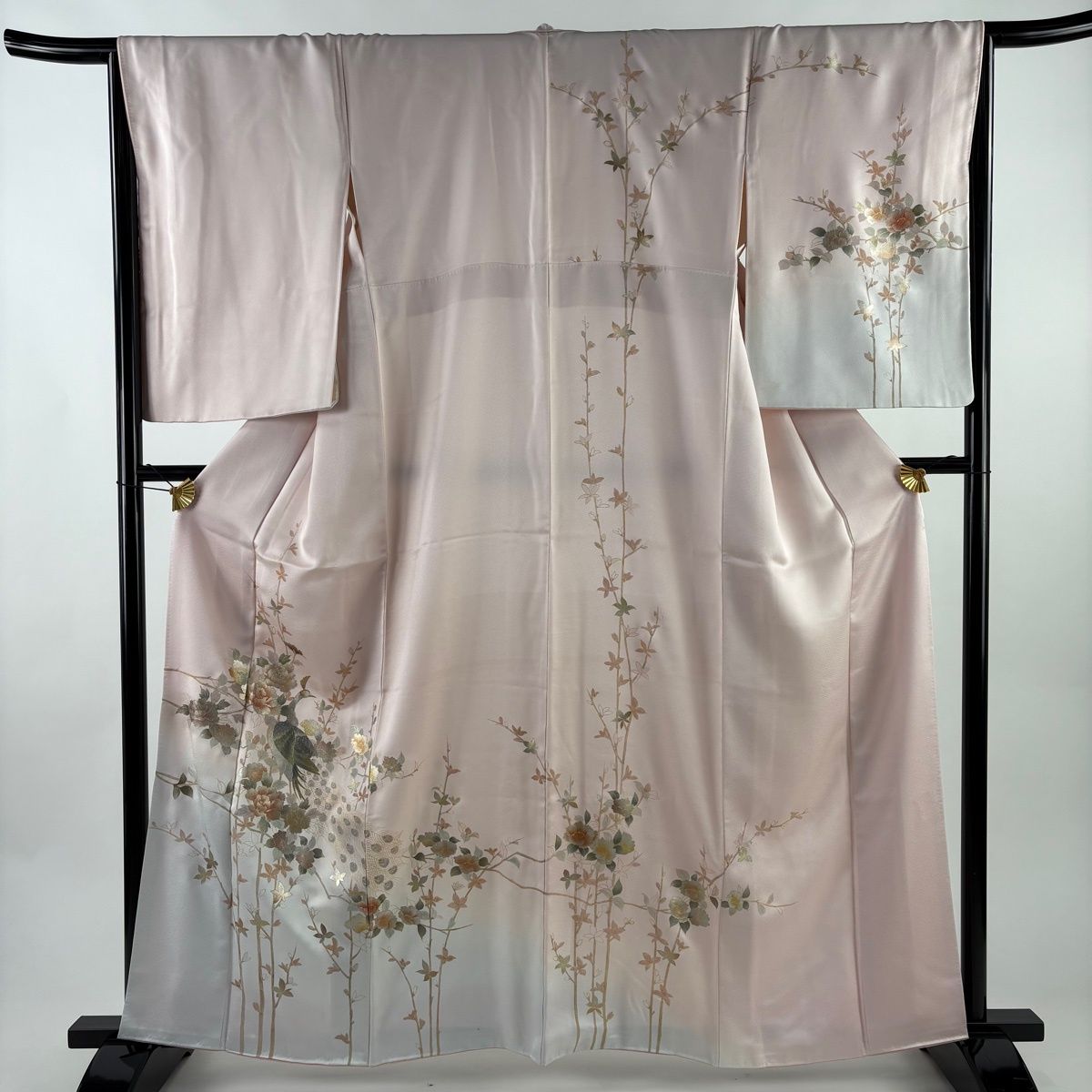 訪問着 身丈160.5 cm 裄丈66 M 袷 クジャク 牡丹 金銀彩 染め分け 薄ピンク 正絹 秀品