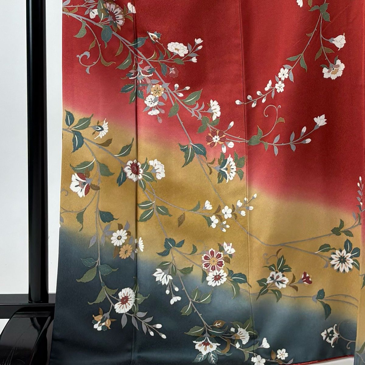 訪問着 身丈170.5 cm 裄丈70 L 袷 枝花 金彩 染め分け 赤 正絹 秀品