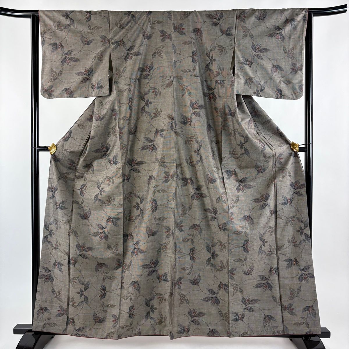 紬 身丈161.5 cm 裄丈63.5 S 袷 葉と実 灰茶 正絹 秀品